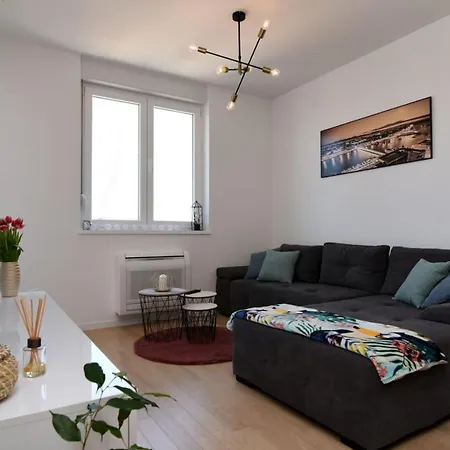 Apartment Luna